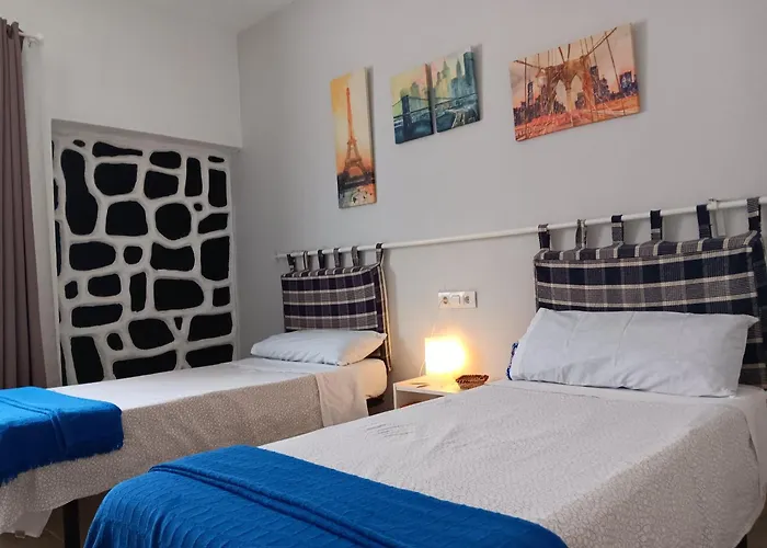 Casa Gloria Тиас